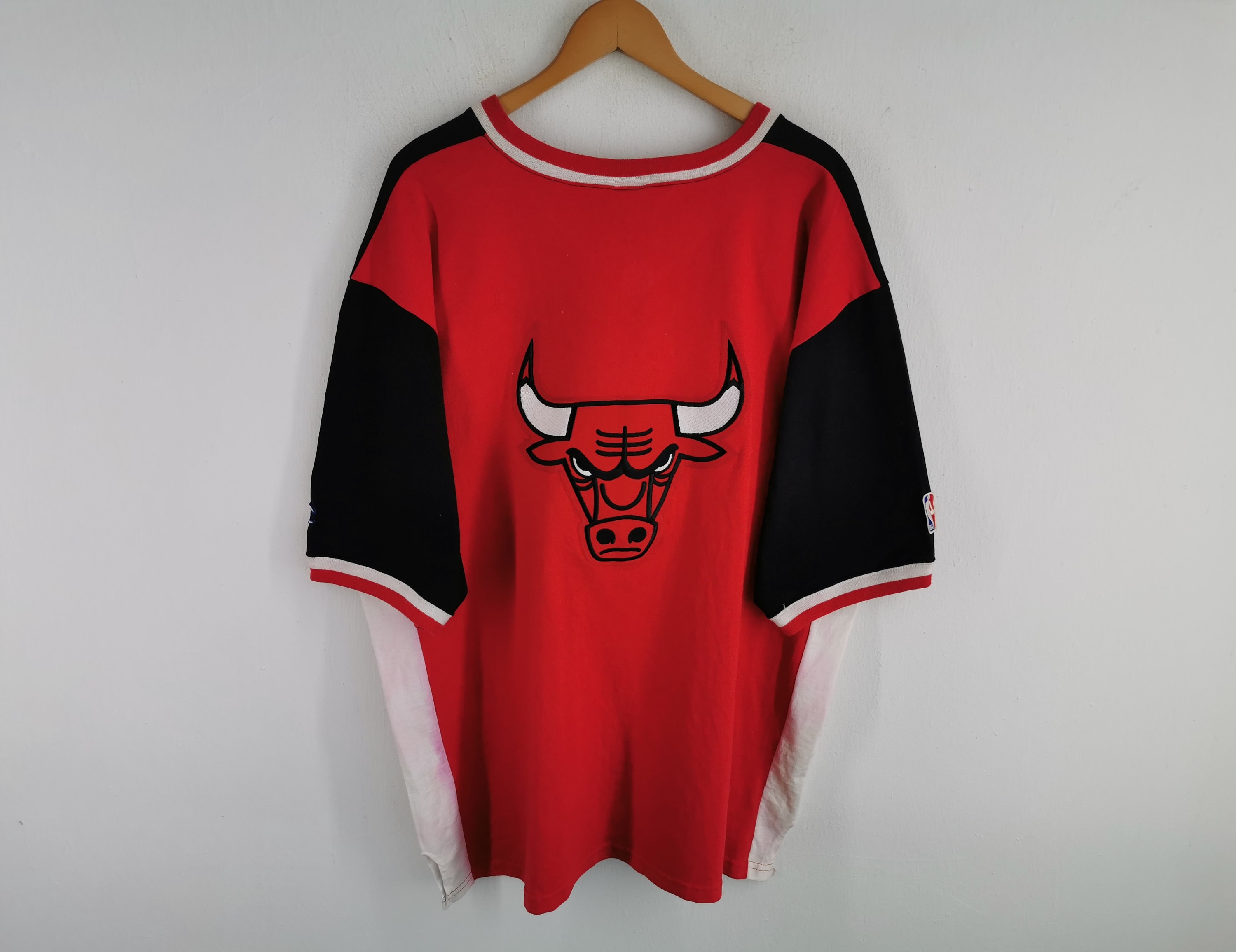 Vintage 90s Neutral Chicago Bulls World Champions 1997 Single Stitch  T-Shirt - X-Small Cotton– Domno Vintage