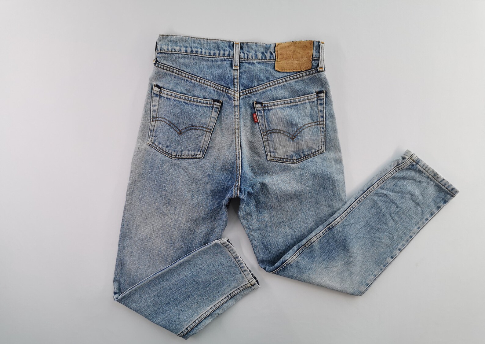 size 30 in levis