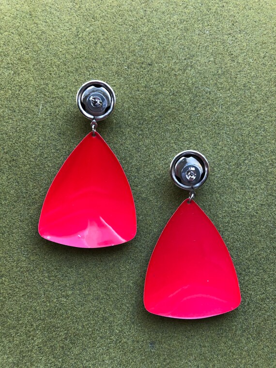 1980s Red Abstract Art Statement Earrings - image 4