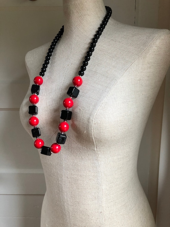 1980s Chunky Red & Black Square and Round Shapes B