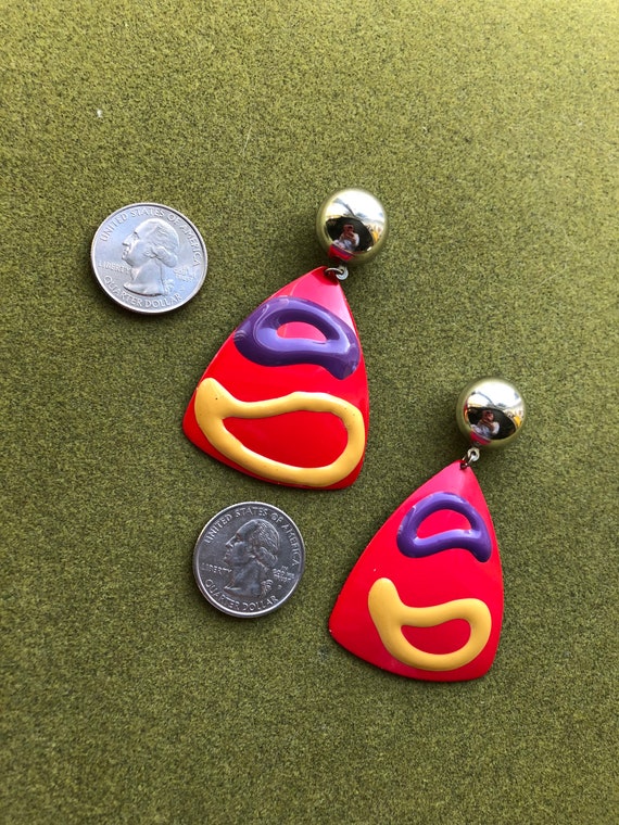 1980s Red Abstract Art Statement Earrings - image 3