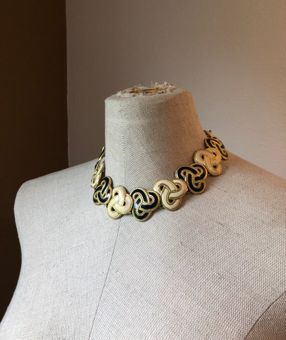 1980s Gold Tone & Navy Knot Links Statement Neckla