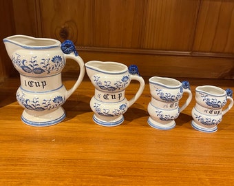 Blue Onion by Webb (Japan) Vintage, set of measuring cups jugs - 1 Cup, 1/2 Cup, 1/3 Cup, 1/4 Cup - Beautiful Display Set - Kitchen Décor