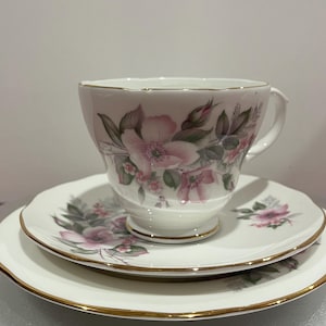 Vintage Duchess Bone China Trio: &quot;Gillian&quot; Floral Tea Set