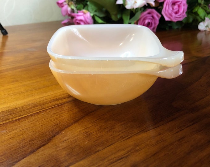 Vintage Agee Pyrex ORS12 Australia Ovenware Peach Lustre Ramekins Set