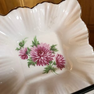 Royal Adderley Pin Dish Jewellery Storage  Ring Dish Jewellery Plate Floral Bone China England Gold gilding Edge