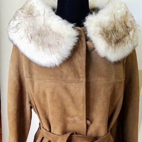 Suede Coat with White Faux Fur Collar 1970's Size 2-4 Vintage