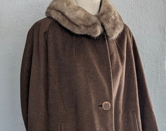 Brown Wool Coat Mink Collar Large Fancy Buttons 1960's Womens Size 6