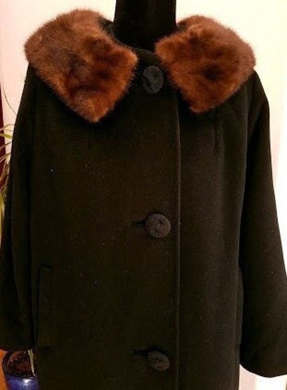 Vintage Womens Black Coat FashionBilt Sz. 4-6 Mink