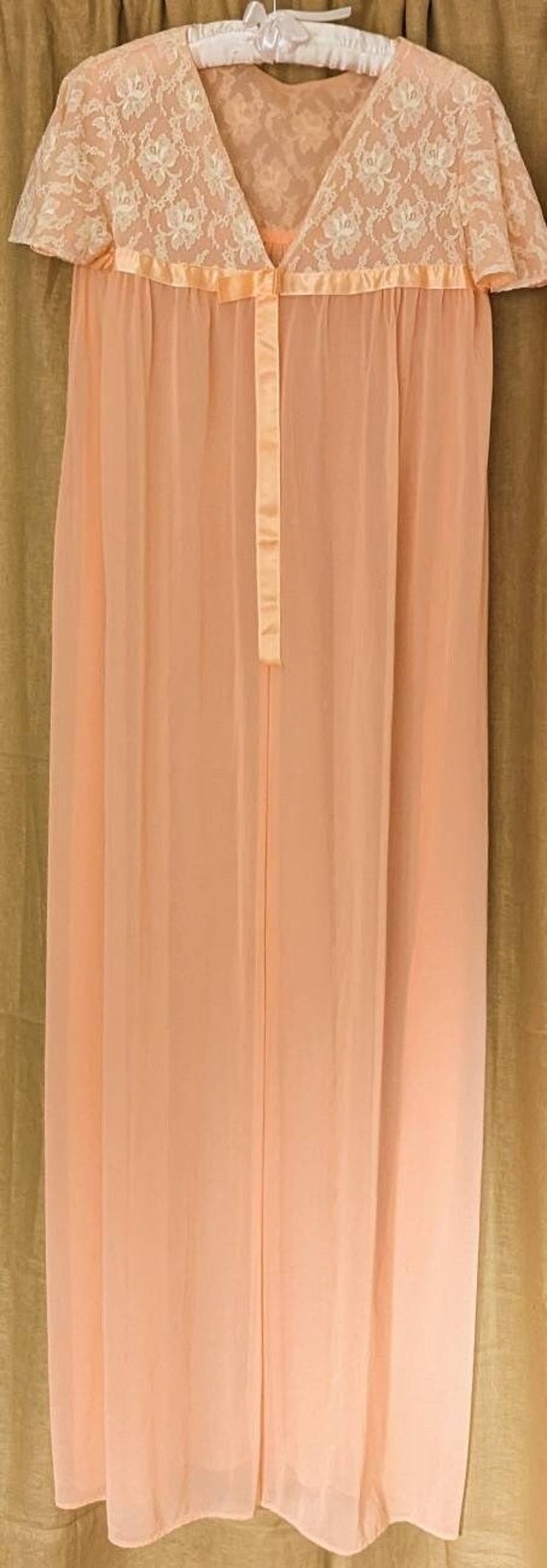 Vintage Negligee Robe Sheer Robe Size XS-S Apricot