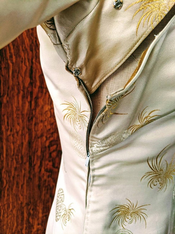 Vintage Gold Cheongsam, Silk Wiggle Dress, Qipao … - image 9