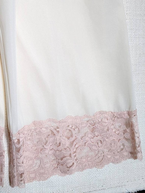 1960s Lounge Pajama Set Pink Size Size 4-6 Nylon … - image 9