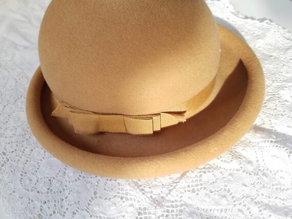 womens small bowler hat