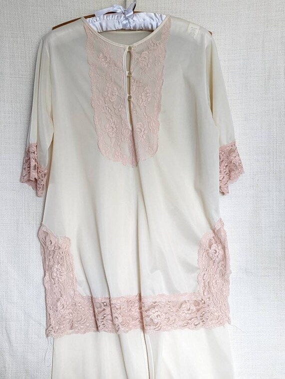 1960s Lounge Pajama Set Pink Size Size 4-6 Nylon … - image 2