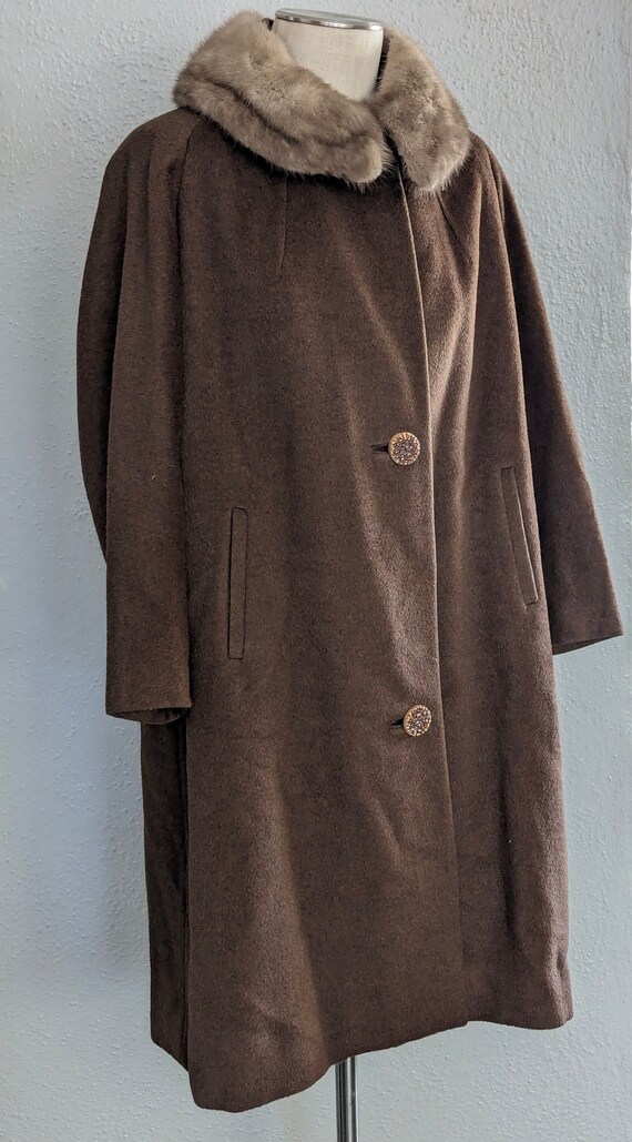 Brown Wool Coat Mink Collar Large Fancy Buttons 19