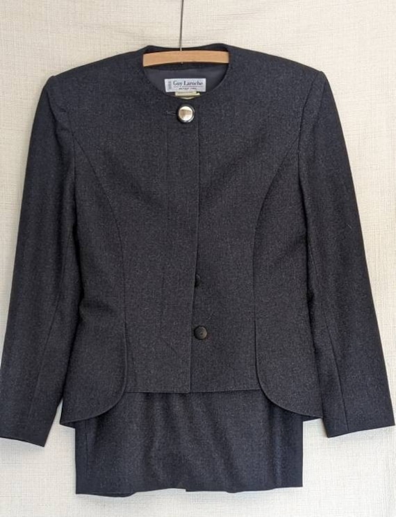 Guy Laroche Boutique Paris Wool Suit Gray Size 36 