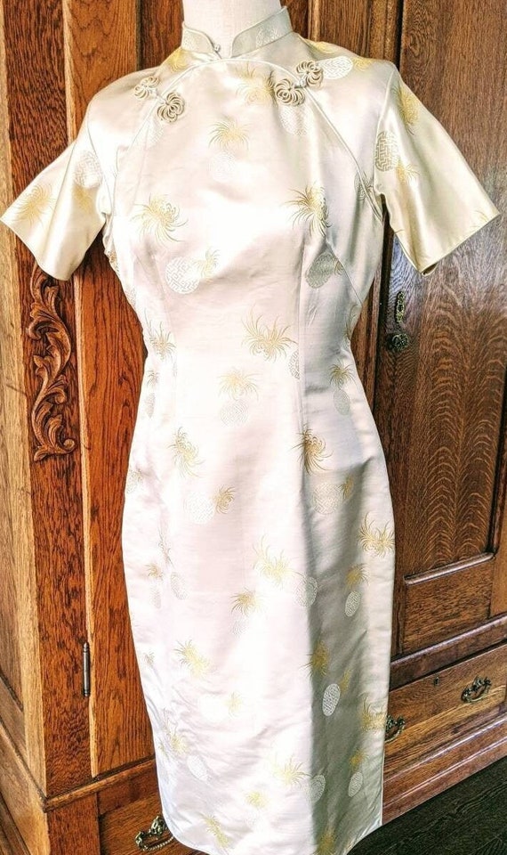 Vintage Gold Cheongsam, Silk Wiggle Dress, Qipao … - image 1