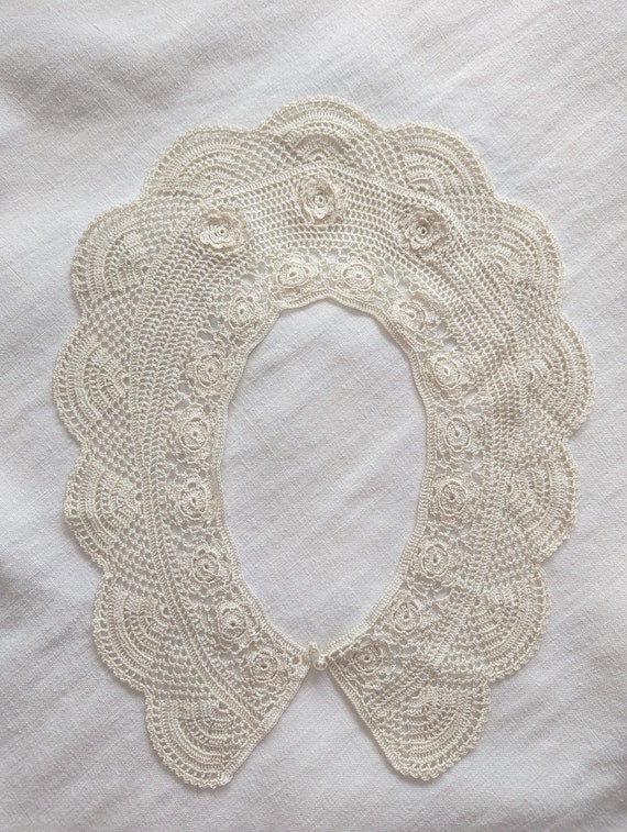 Handmade Crochet Lace Collar Vintage Crochet