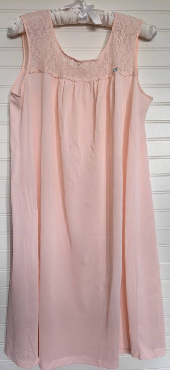 Vintage Lorraine Nightgown Pink Size Medium Nylon… - image 3