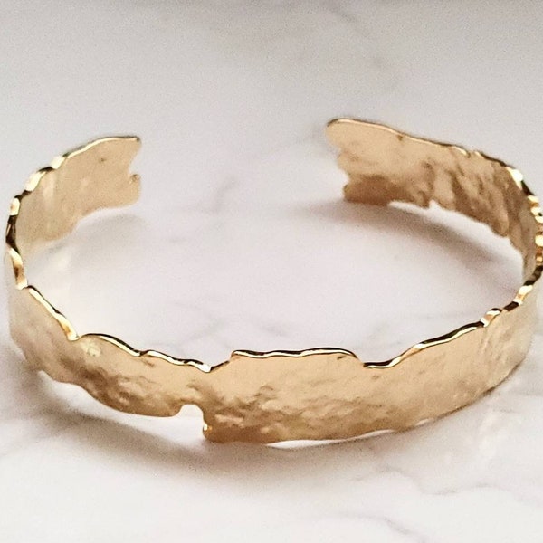 Rough Cuff Bracelet, Roughly Hammered Bracelet, Minimalist Gold Bracelet, Stacking Cuff, Gold Bangle Bracelet, Everyday Bracelet