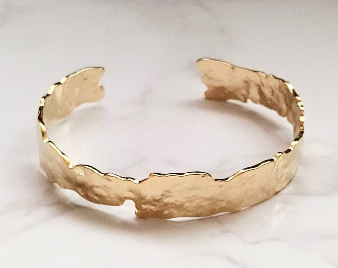Rough Cuff Bracelet, Roughly Hammered Bracelet, Minimalist Gold Bracelet, Stacking Cuff, Gold Bangle Bracelet, Everyday Bracelet