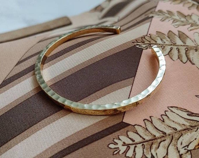 Gold Cuff Bracelet, All Over Hammered Bracelet, Minimalist Gold Bracelet, Stacking Cuff, Gold Bangle Bracelet, Everyday Bracelet