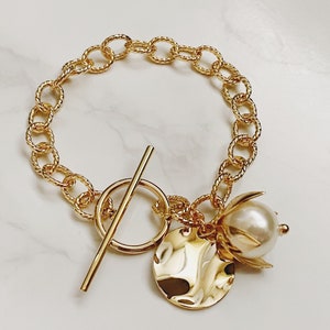 Pearl Flower Charm Bracelet, Pearl Charm Bracelet, Leaf Charm Link Bracelet, Pearl Charm Gold Bracelet, Stack Bracelet,