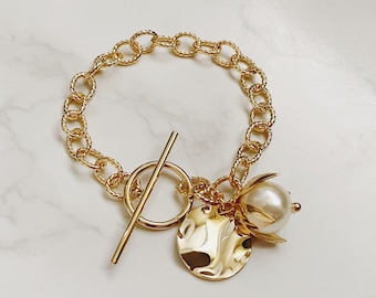 Pearl Flower Charm Bracelet, Pearl Charm Bracelet, Leaf Charm Link Bracelet, Pearl Charm Gold Bracelet, Stack Bracelet,