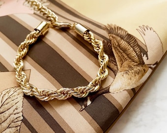 Chunky Twisted Gold Chain Bracelet, Stack Bracelet, Gold Link Bracelet, Gold Chain Bracelet, Gold Layering Bracelet, Everyday Bracelet,