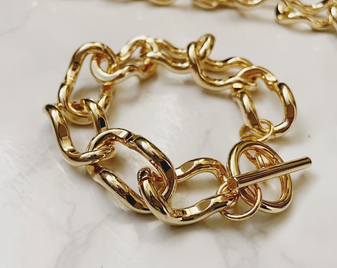 Bold Bent Chain Bracelet, Gold Link Chain Bracelet, Bold Chain Bracelet, Large Bold Link Bracelet