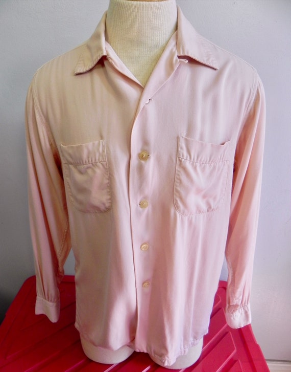 Vintage 40s 50s Men's Shirt , Killer Pink Gab Top… - image 3