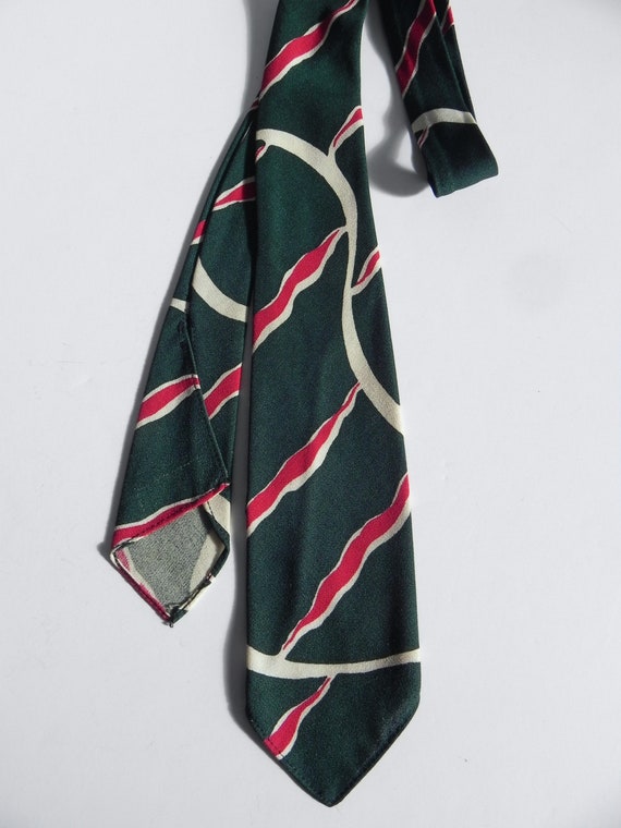 Vintage 20s 30s Wild Print Tie Green and Red