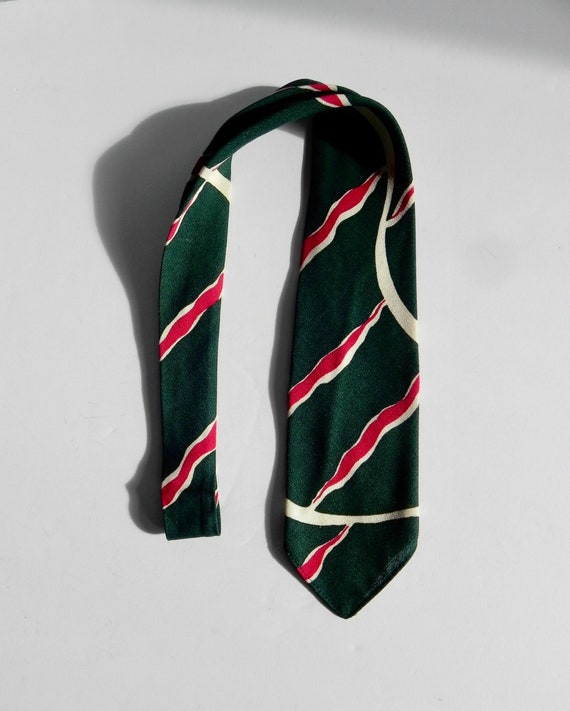 Vintage 20s 30s Wild Print Tie Green and Red - image 4