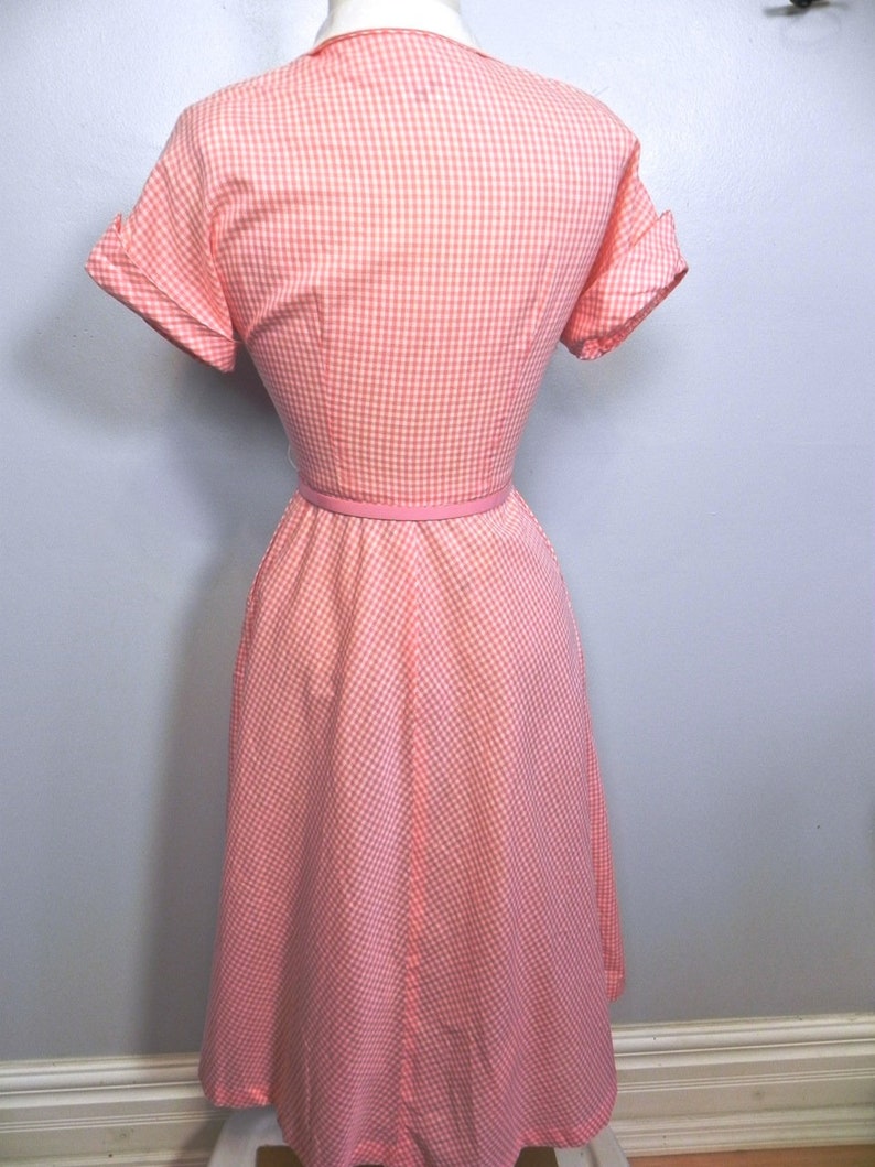 Vintage 40s 50s Pink Gingham Dress / So Cute Two Tone Dress with Pockets and Belt SM image 5