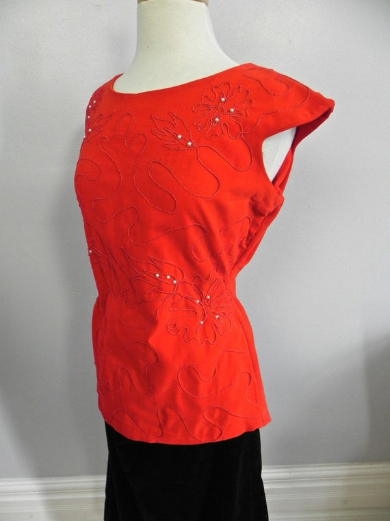 Vintage 1950s Maternity Set ,  Red Velvet Top sou… - image 3