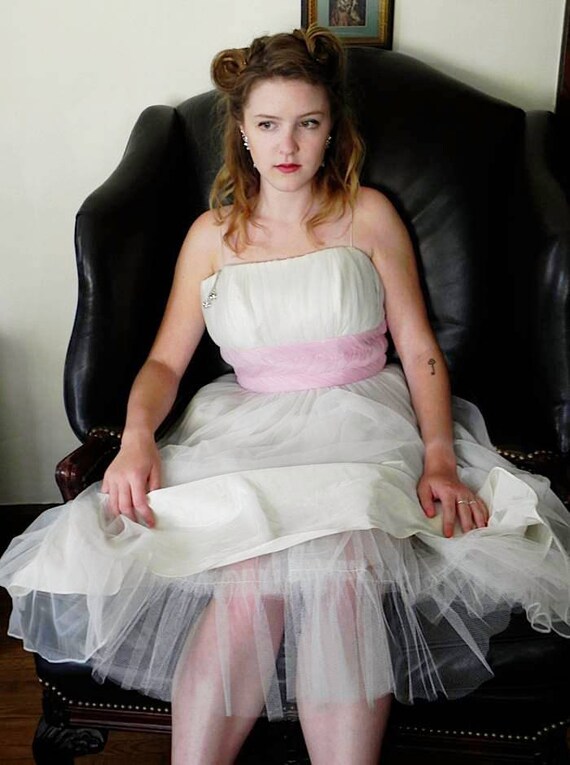 Fabulous 50s Party Dress / Pink and White 1950s C… - image 3