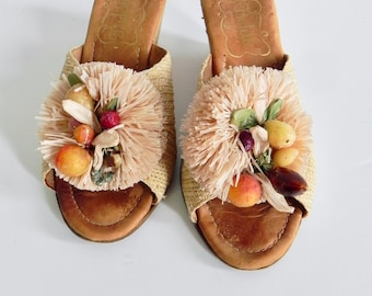 Vintage 40s Carmen Shoes Wedge Hi Heels , Fruit Salad Glamour Mules 7