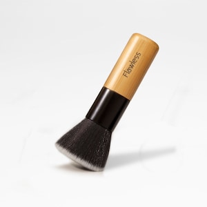 Foundation Buffing Makeup Brush, Vegan & Cruelty Free. Natural Bamboo, flat topped brush.