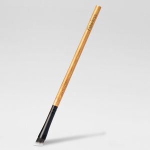 Brow/Liner Angled Brush. Vegan Makeup brush, natural bamboo, sustainable and cruelty free.