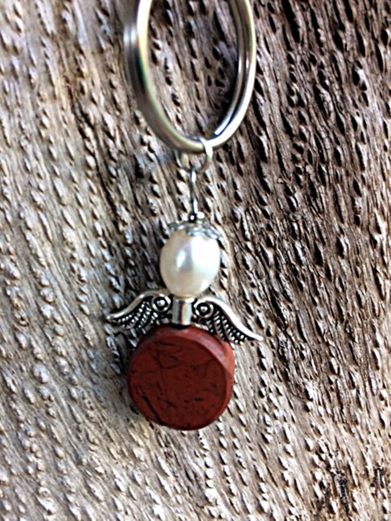 Talisman Guardian Angel Red Jasper Keychain Gift Idea Raw Stone Breeding Pearl Pocket Pendant Charms