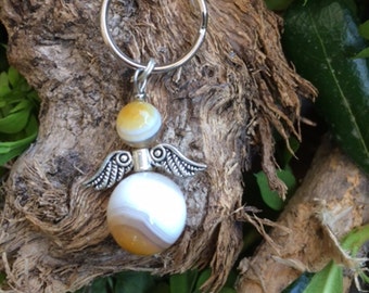 Agate gemstone angel yellow-white