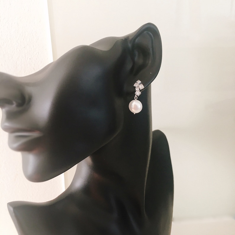 Coin pearl /& Crystal Earrings in Gold and Silver