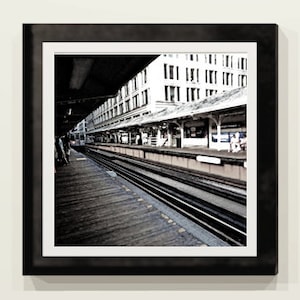 Train El Stop - Digital Print