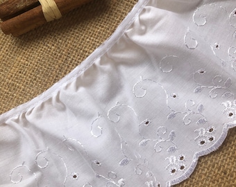 The Lace Co. White Lace broderie anglaise met verzamelde rand 10 cm/4"