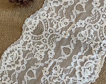 The Lace Co. Linda renda elástica larga marfim 17 cm/6,75”