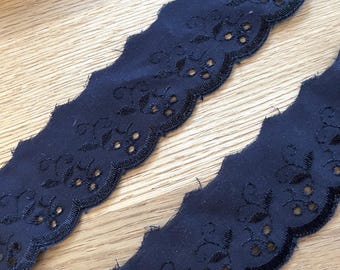 The Lace Co. Navy Blue Embroidered Broderie Anglaise Lace Trim 2”