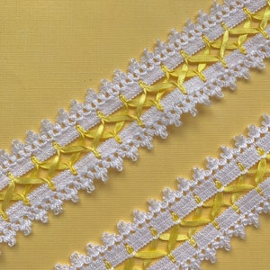 The Lace Co. White/Lemon Yellow  Cotton  Ribbon Lacing & Lace Trimming 2&quot;5 cm