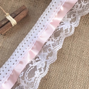 The Lace Co. 1.7 m Gorgeous White & Pink 3 Tier Gathered Frilled Lace with Satin Ribbon 9cm/3.5"