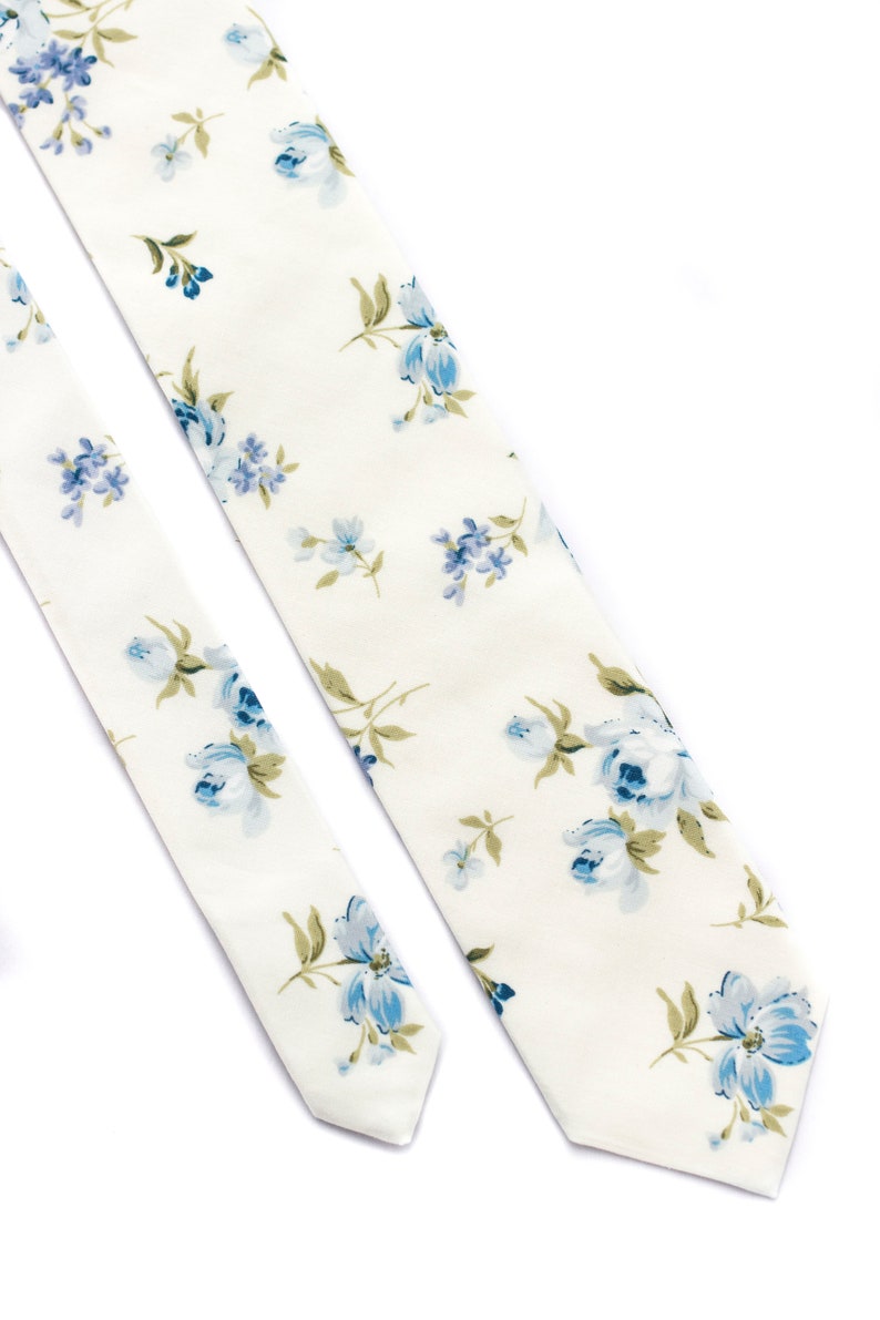 Mens floral tie Skinny floral tie Floral necktie White Etsy