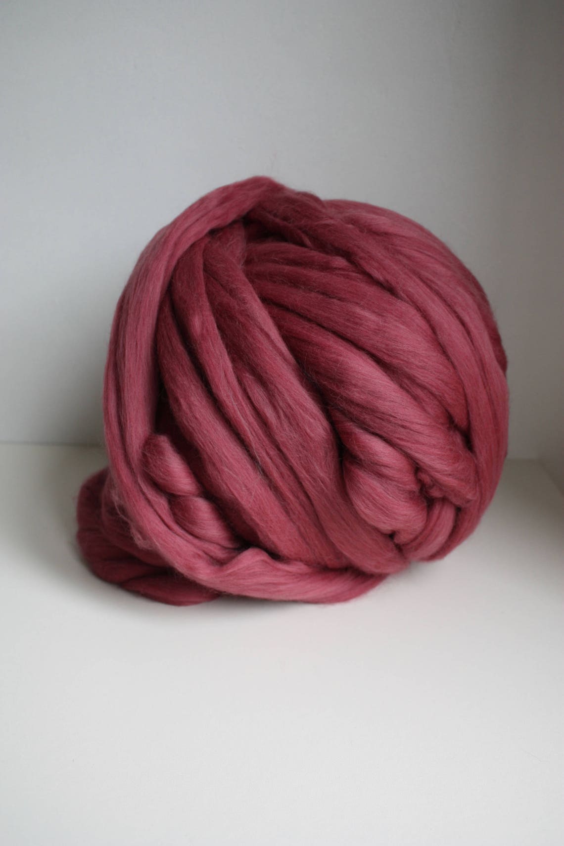 Grey Super Bulky Yarn Giant Yarn Super Chunky Yarn Arm Etsy